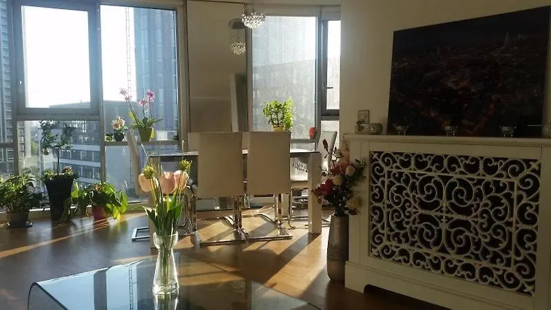 Stunning 2 Bedroom 2 Bathroom Flat With Panoramic View London United Kingdom