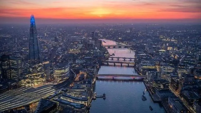 Stunning 2 Bedroom 2 Bathroom Flat With Panoramic View London Apartment